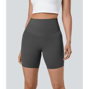 NWT Halara UltraSculpt High Waisted Tummy Control Pocket Biker Shorts Size Small